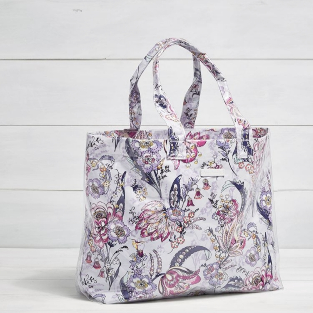 Vera Bradley City Shopper Tote in Hummingbird Park